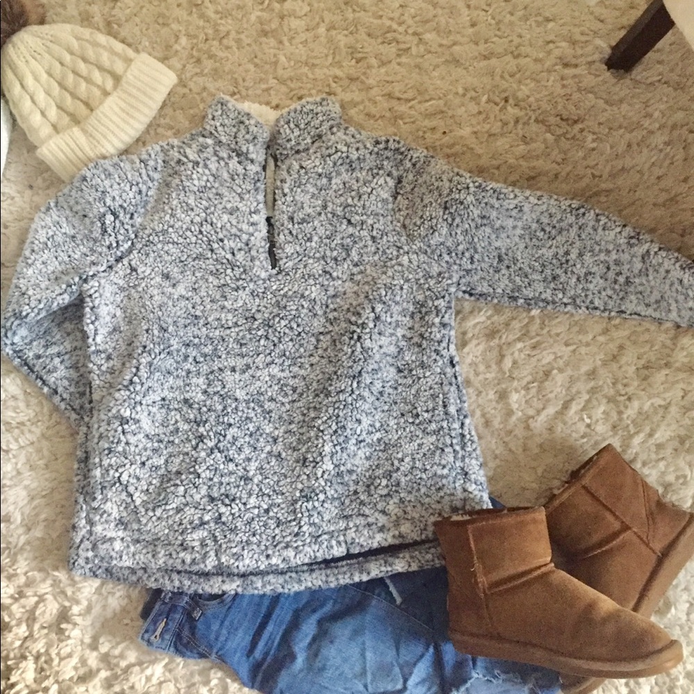 Time and Tru navy Sherpa